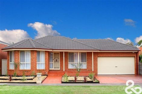 Property photo of 51 Allwyn Crescent Mill Park VIC 3082