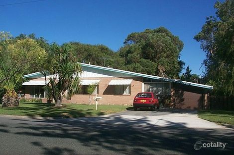 11 Launceston Ave, City Beach, WA 6015