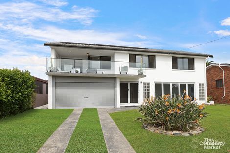 Property photo of 12 Highclere Street Bateau Bay NSW 2261