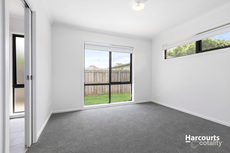 Property photo of 11 Rodbrough Crescent Corio VIC 3214