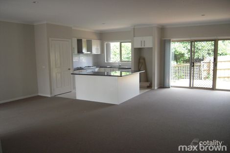 Property photo of 305A Hull Road Mooroolbark VIC 3138