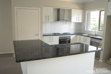Property photo of 305A Hull Road Mooroolbark VIC 3138