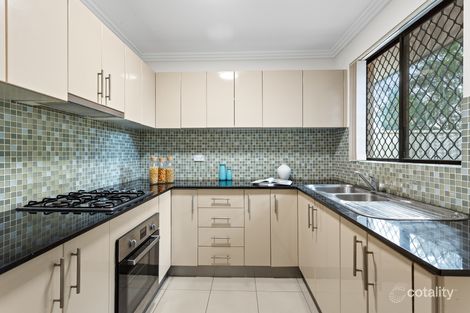 Property photo of 9/18 Magowar Road Pendle Hill NSW 2145