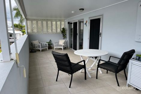 Property photo of 4/36 Third Avenue Sandgate QLD 4017