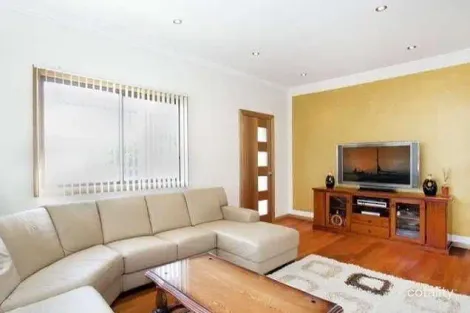 43 Waratah Pde, Narraweena, NSW 2099