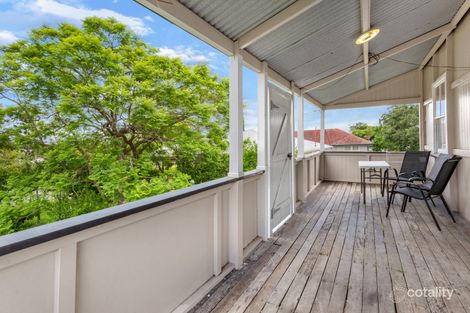 Property photo of 37 Brisbane Road Ebbw Vale QLD 4304