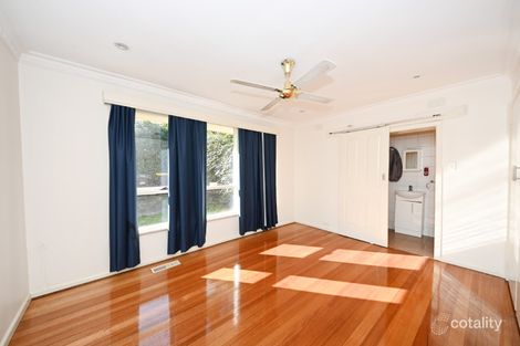 Property photo of 28 Florey Crescent Mulgrave VIC 3170
