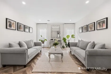 Property photo of 6 Peanut Avenue Mickleham VIC 3064