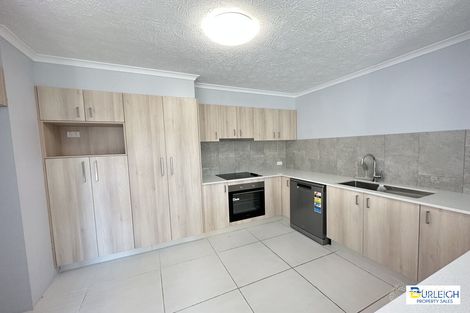 Property photo of 5/14 Brett Avenue Labrador QLD 4215