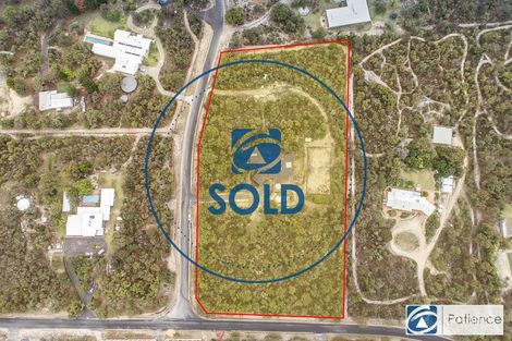 Property photo of 10 Greenhaven Glade Carramar WA 6031