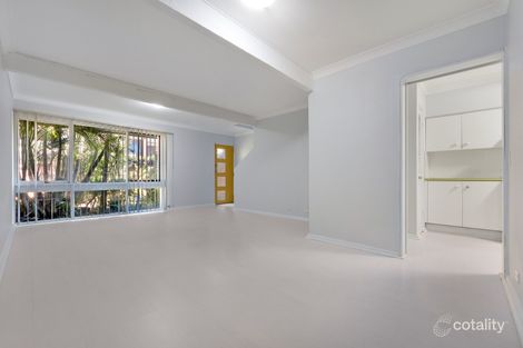 Property photo of 3/15-19 Fourth Avenue Macquarie Fields NSW 2564
