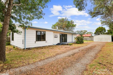 Property photo of 41 Pine Avenue Cowes VIC 3922