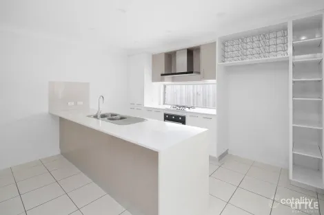Property photo of 41 Frankland Street South Ripley QLD 4306