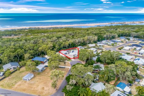 Property photo of 5 Storm Petrel Court Moore Park Beach QLD 4670