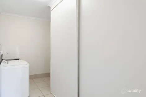 Property photo of 11 Kensington Drive Killawarra VIC 3678