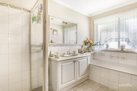 Property photo of 6 Blackmore Close Pakenham VIC 3810
