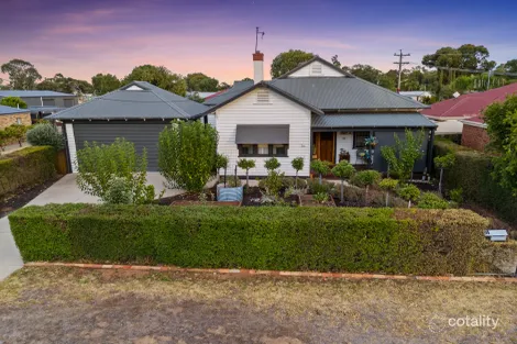 51 Murray St, Tocumwal, NSW 2714