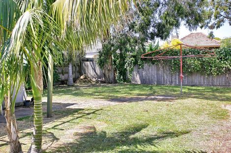 Property photo of 2 Forrest Street Bentleigh East VIC 3165