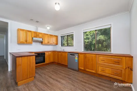 Property photo of 16 Bracken Street Armidale NSW 2350