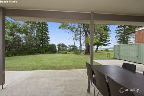 Property photo of 30 Myamba Parade Surfside NSW 2536