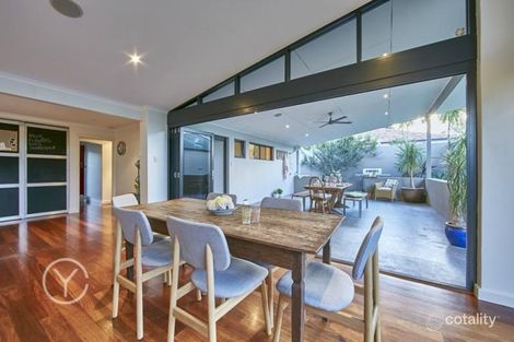 Property photo of 6 Chesham Way Hamilton Hill WA 6163