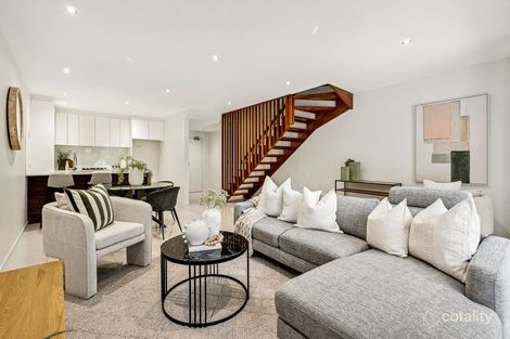 Property photo of 8/118 Gladstone Road Highgate Hill QLD 4101