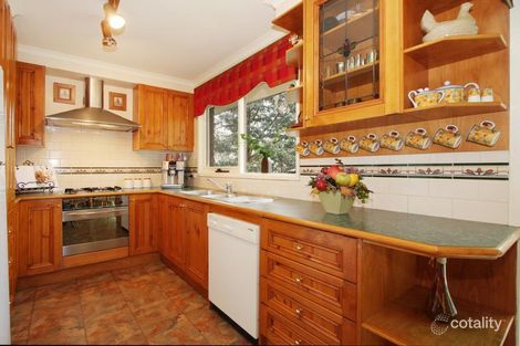 Property photo of 38 Long Valley Way Doncaster East VIC 3109