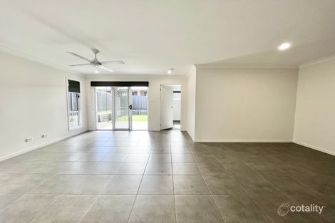 Property photo of 1/10 Pallister Court Cameron Park NSW 2285