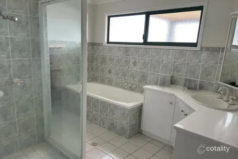 Property photo of 2/45 Manooka Drive Rainbow Beach QLD 4581