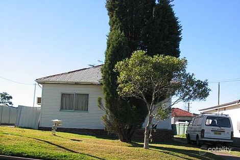 102 Marsden St, Shortland, NSW 2307