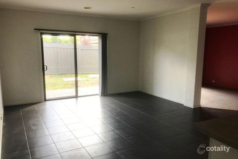 Property photo of 16 Mareeba Way Craigieburn VIC 3064