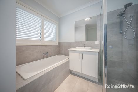 Property photo of 23 Graze Road Sunbury VIC 3429