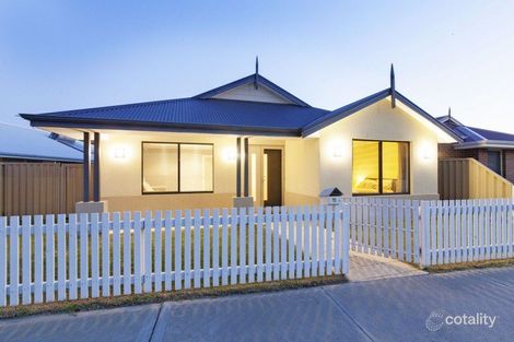Property photo of 11 Aromatic Crescent Atwell WA 6164