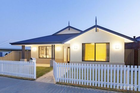 Property photo of 11 Aromatic Crescent Atwell WA 6164