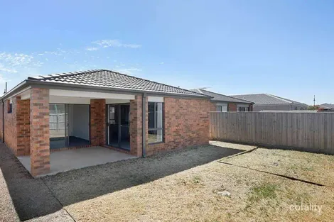 Property photo of 116 Hamish Drive Tarneit VIC 3029