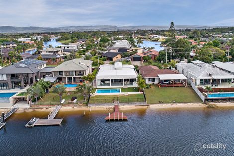 Property photo of 96 Clear Island Road Broadbeach Waters QLD 4218