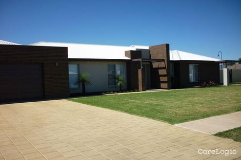 Property photo of 3 Cobbity Avenue Dubbo NSW 2830