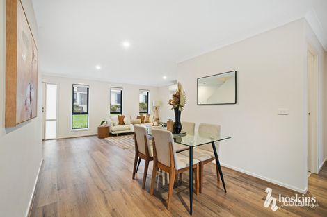 Property photo of 7 Reeve Lane Chirnside Park VIC 3116