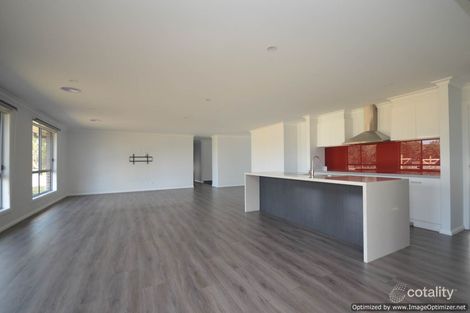 Property photo of 6 Koraleigh View Nicholson VIC 3882