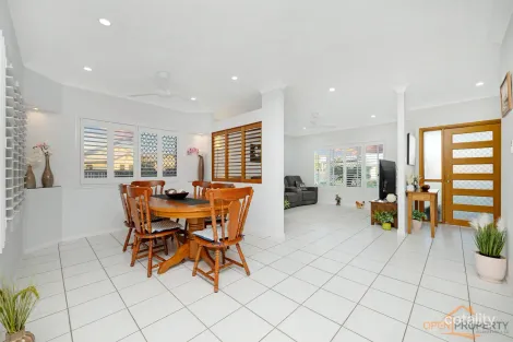 Property photo of 38 Bamboo Crescent Mount Louisa QLD 4814