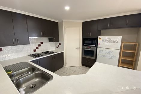 Property photo of 19 Manchester Circuit Craigmore SA 5114