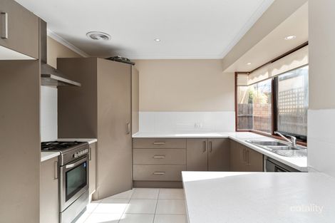 Property photo of 22 Milroy Crescent Seaford VIC 3198