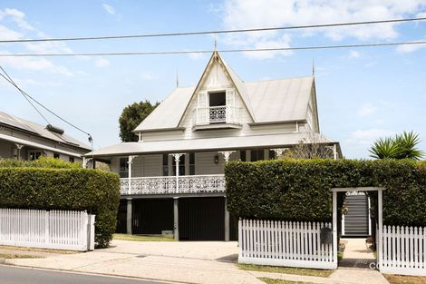 Property photo of 30 Brighton Terrace Sandgate QLD 4017