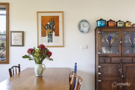 56 London Dr, West Wollongong, NSW 2500