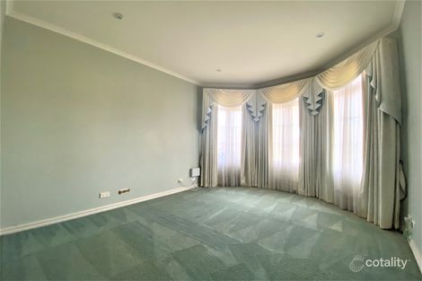 Property photo of 103 Gowanbrae Drive Gowanbrae VIC 3043