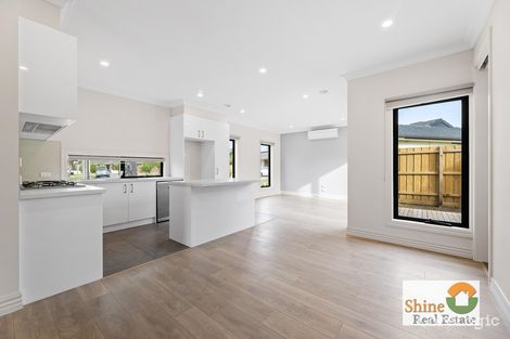 Property photo of 1/4 Bentley Court Mulgrave VIC 3170
