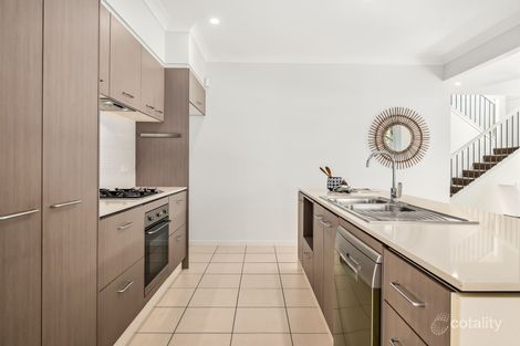 Property photo of 67 Highland Crescent Belmont QLD 4153