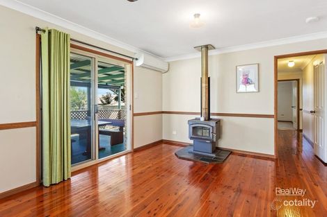 Property photo of 17 Candlebark Court Glenvale QLD 4350
