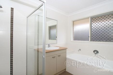 Property photo of 51 Paperbark Crescent Heathwood QLD 4110