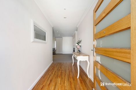 Property photo of 1 Hammersmith Circuit Traralgon VIC 3844